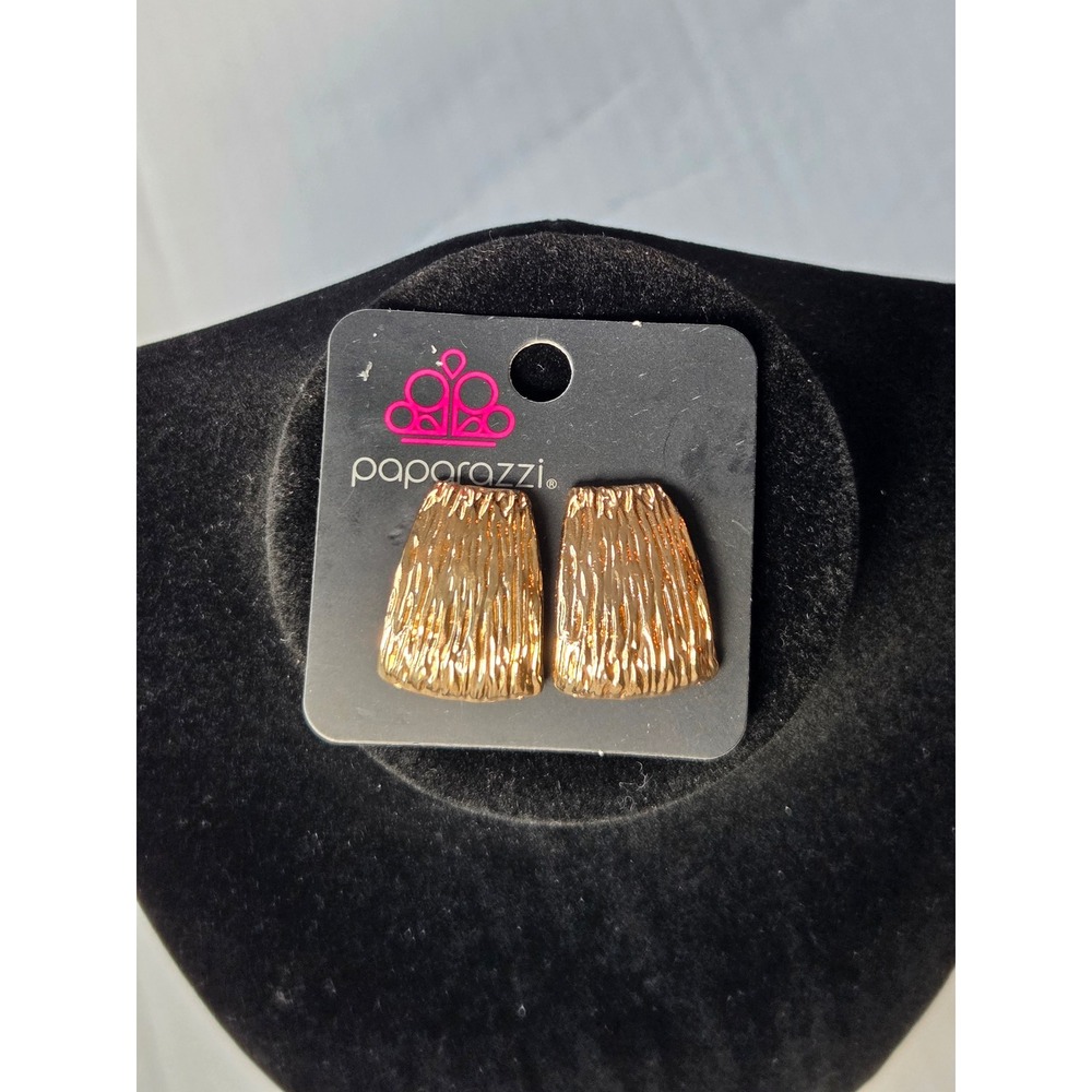 Paparazzi Clip On Earrings Women OS Gold Textured Trapezoid Statement